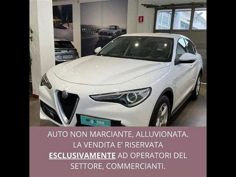 Alfa Romeo Stelvio Stelvio 2.2 Turbodiesel 180 CV AT8 RWD Business del 2018 usata a Ravenna