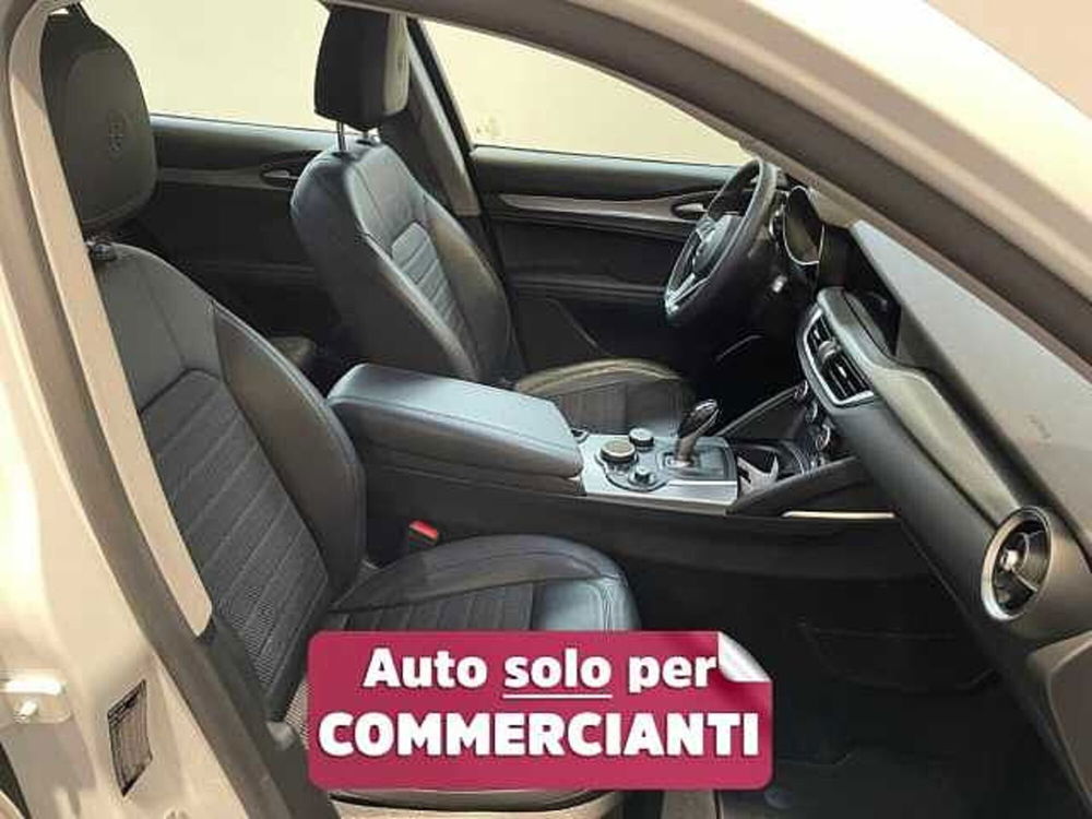 Alfa Romeo Stelvio usata a Ravenna (11)