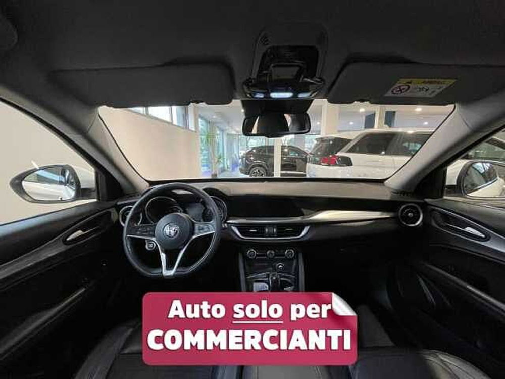 Alfa Romeo Stelvio usata a Ravenna (12)