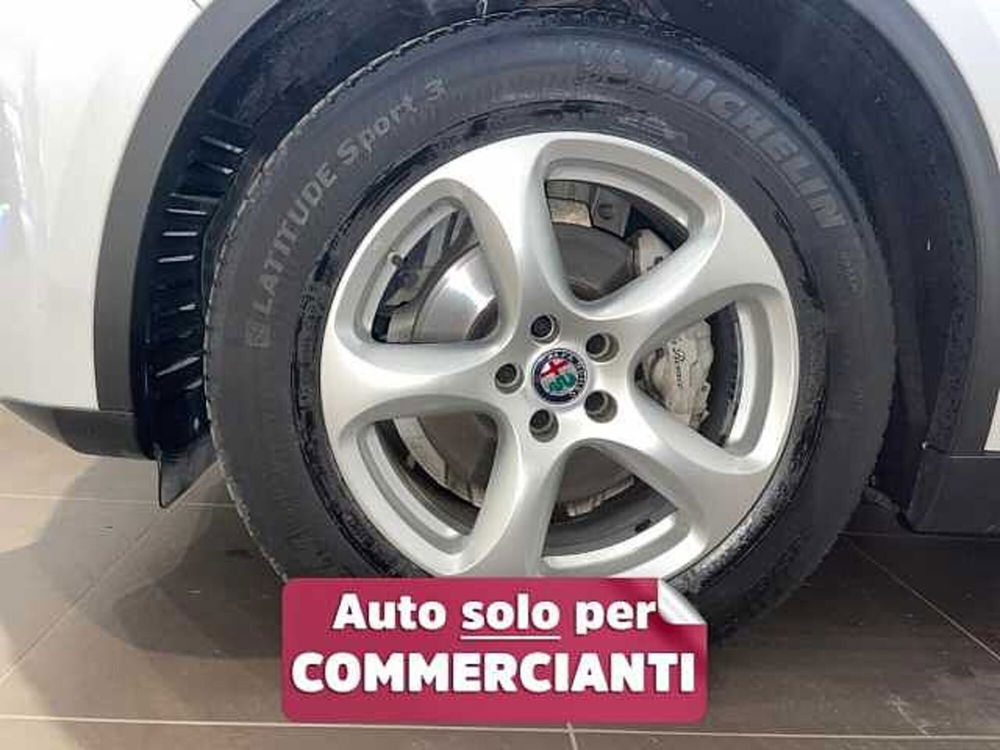 Alfa Romeo Stelvio usata a Ravenna (19)