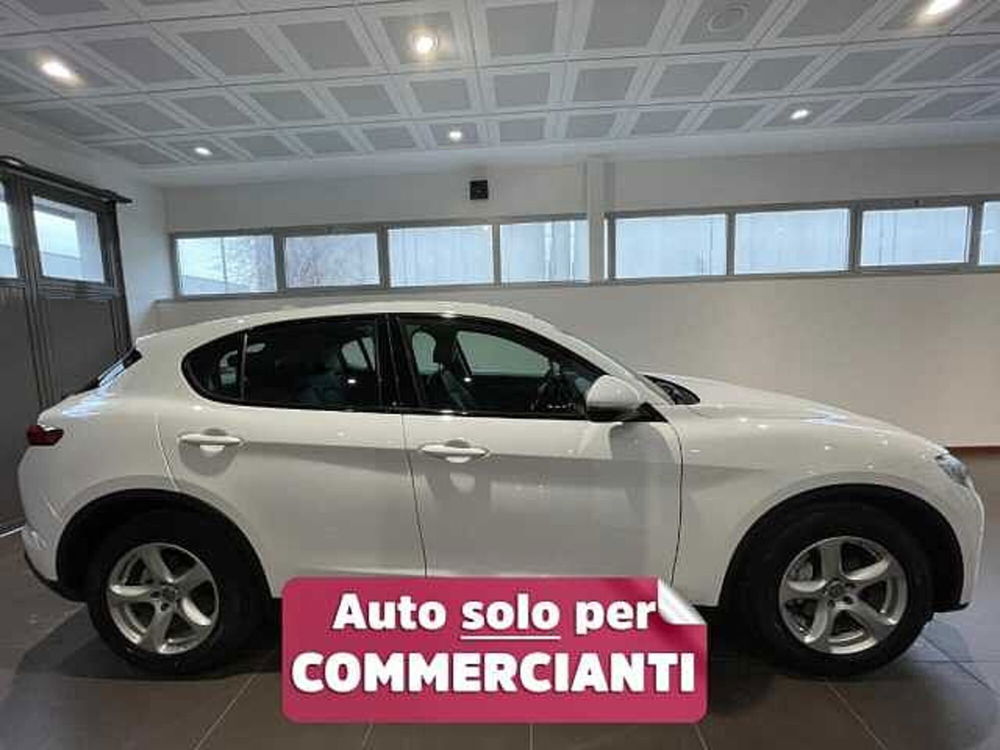 Alfa Romeo Stelvio usata a Ravenna (8)