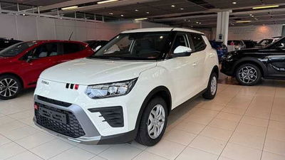 Ssangyong Tivoli 1.5 GDI Turbo 2WD nuova a Legnano