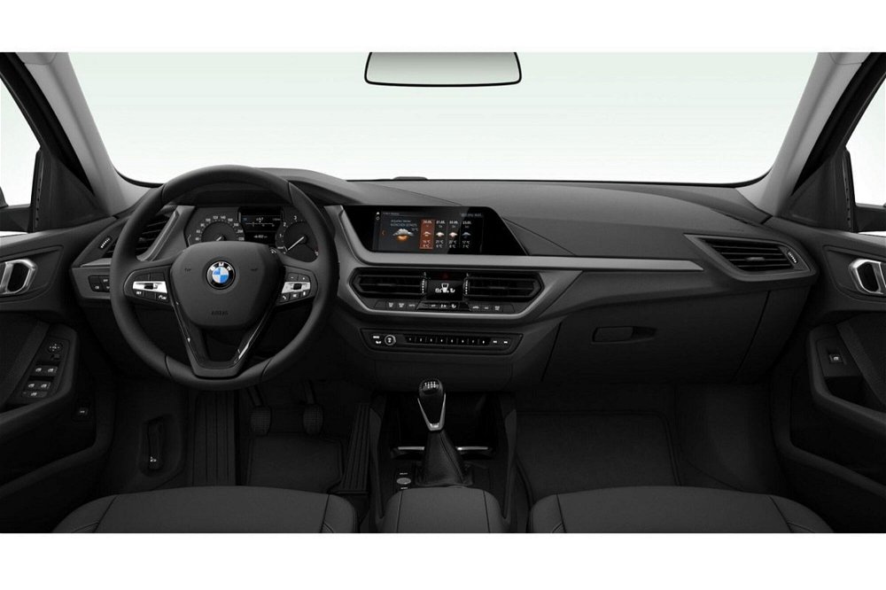 BMW Serie 1 118d Advantage auto nuova a Torino (2)