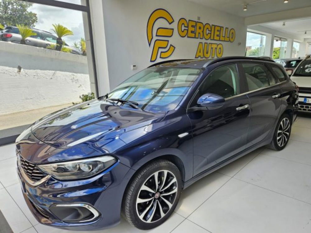 Fiat Tipo Station Wagon Tipo 1.6 Mjt S&S DCT SW Lounge  del 2020 usata a Somma Vesuviana (5)