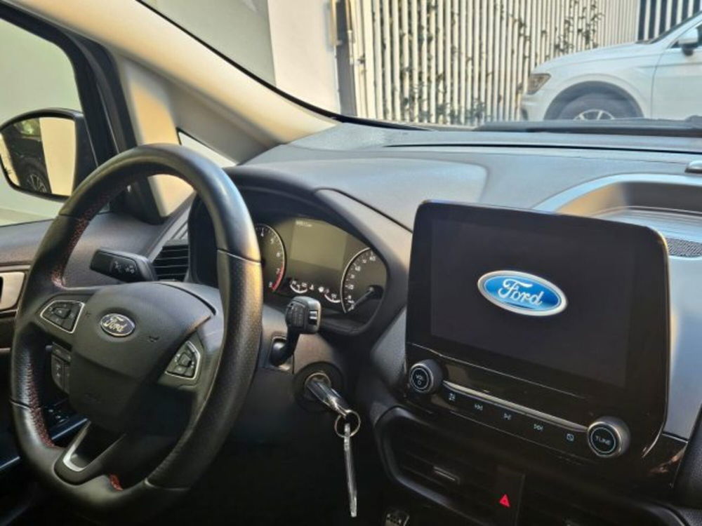 Ford EcoSport usata a Napoli (12)