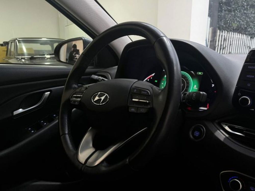 Hyundai i30 usata a Napoli (15)