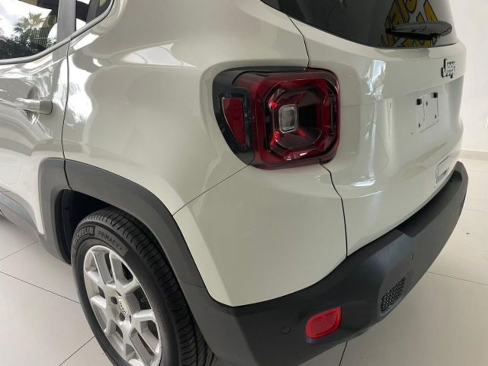 Jeep Renegade nuova a Napoli (17)