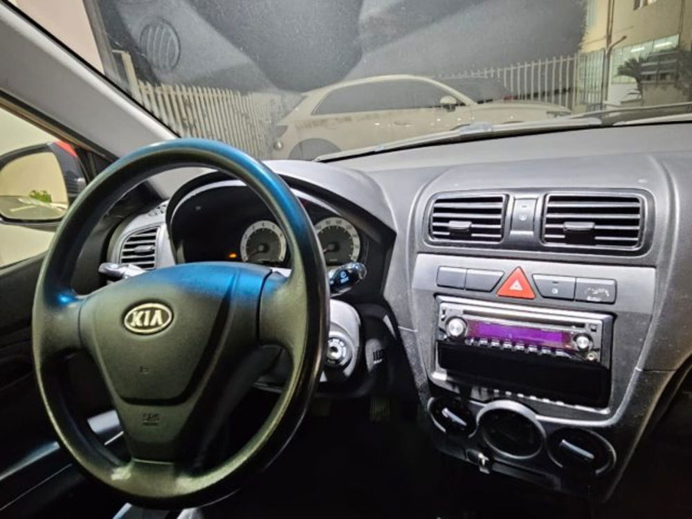 Kia Picanto usata a Napoli (10)