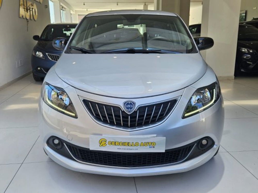 Lancia Ypsilon usata a Napoli (4)