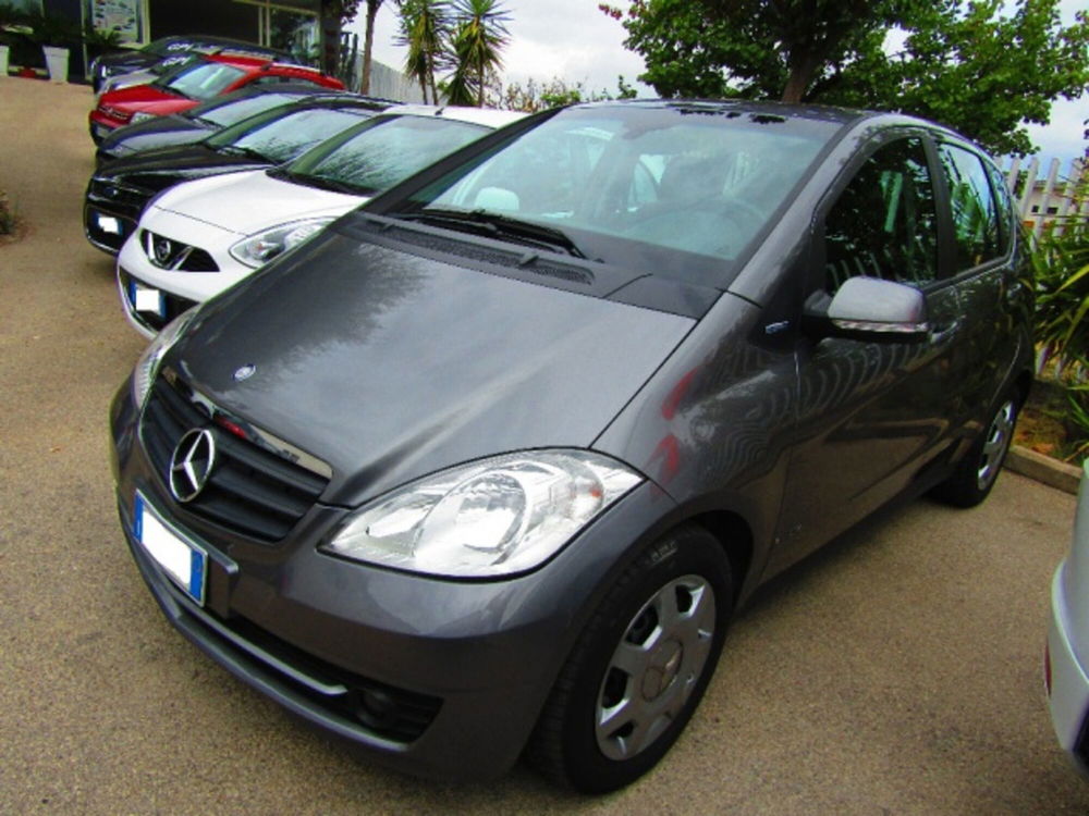 Mercedes-Benz Classe A 160 CDI BlueEFFICIENCY Executive  del 2011 usata a Somma Vesuviana (3)