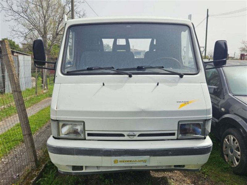 Nissan Trade Telaio diesel PL-TB Cabinato  del 1996 usata a Somma Vesuviana