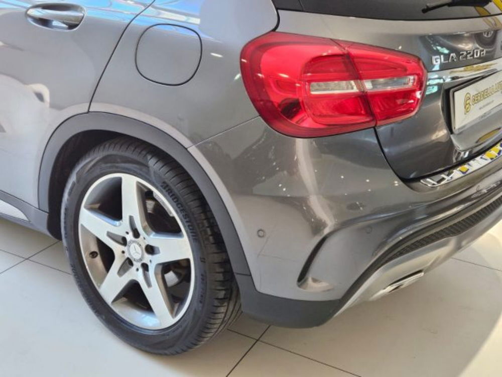 Mercedes-Benz GLA SUV usata a Napoli (7)