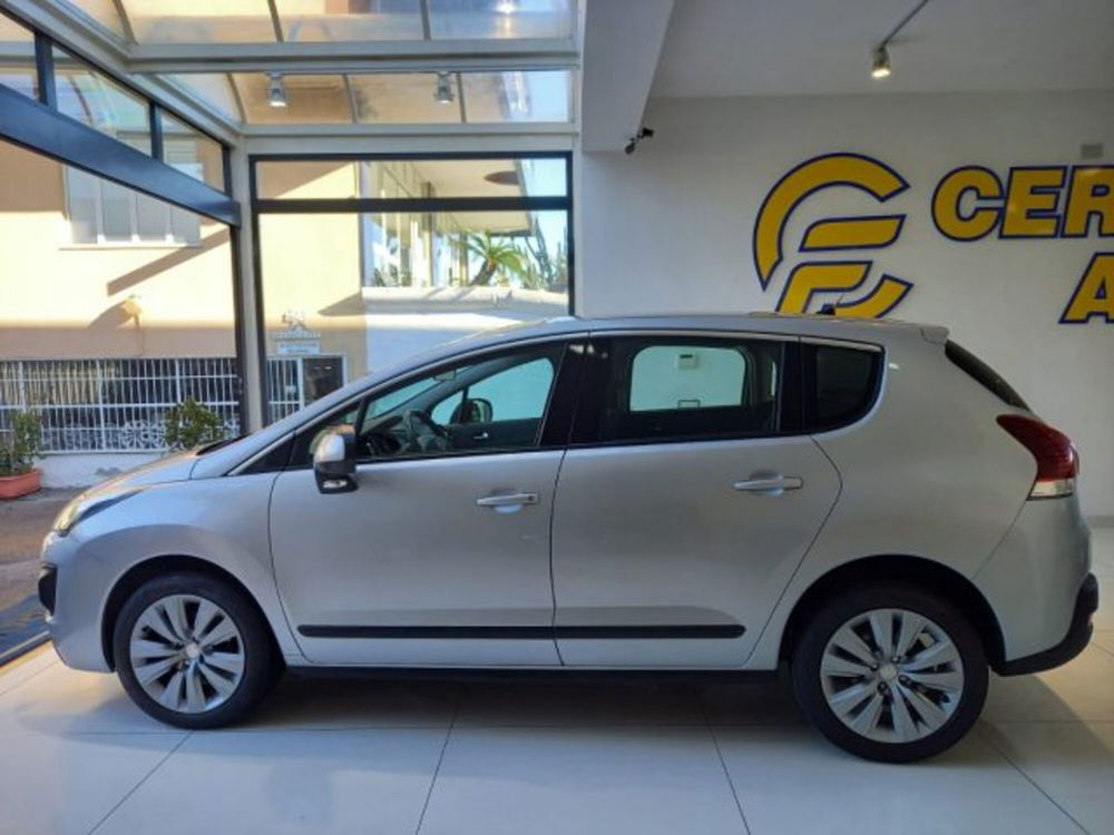 Peugeot 3008 1.6 HDi 115CV Allure  del 2014 usata a Somma Vesuviana (2)