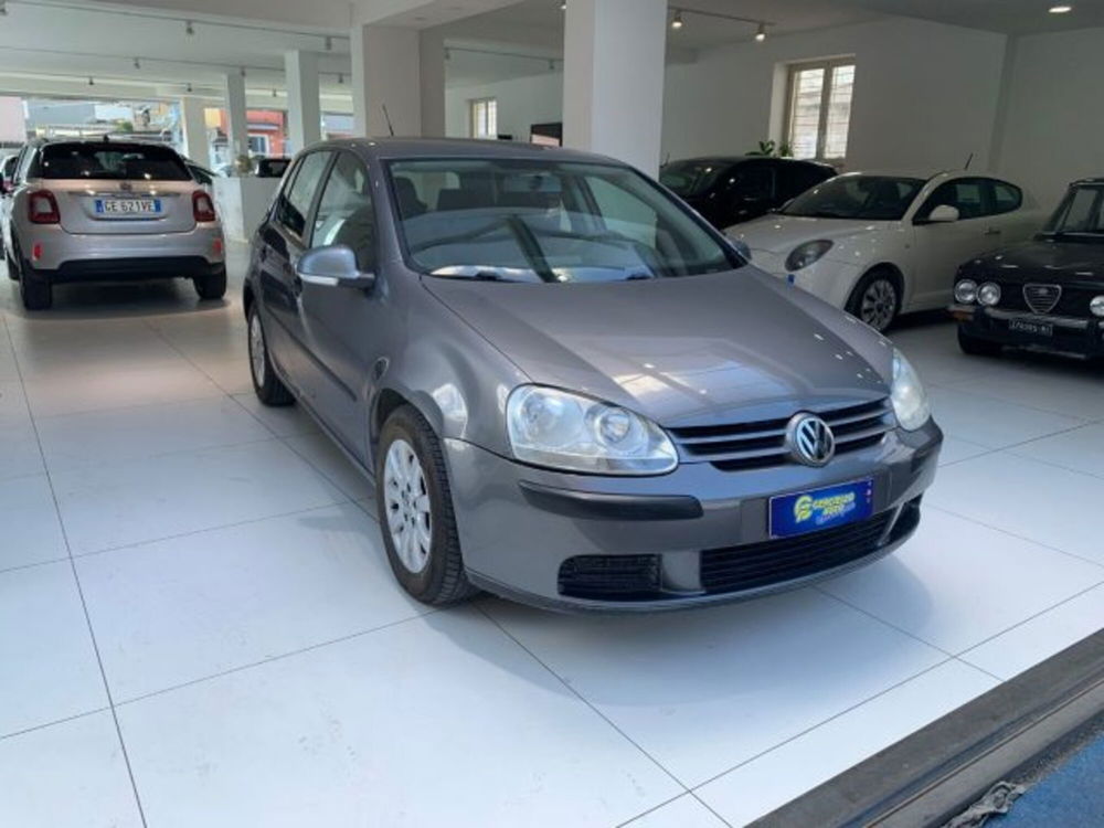 Volkswagen Golf 1.9 TDI 5p. Comfortline  del 2006 usata a Somma Vesuviana (4)