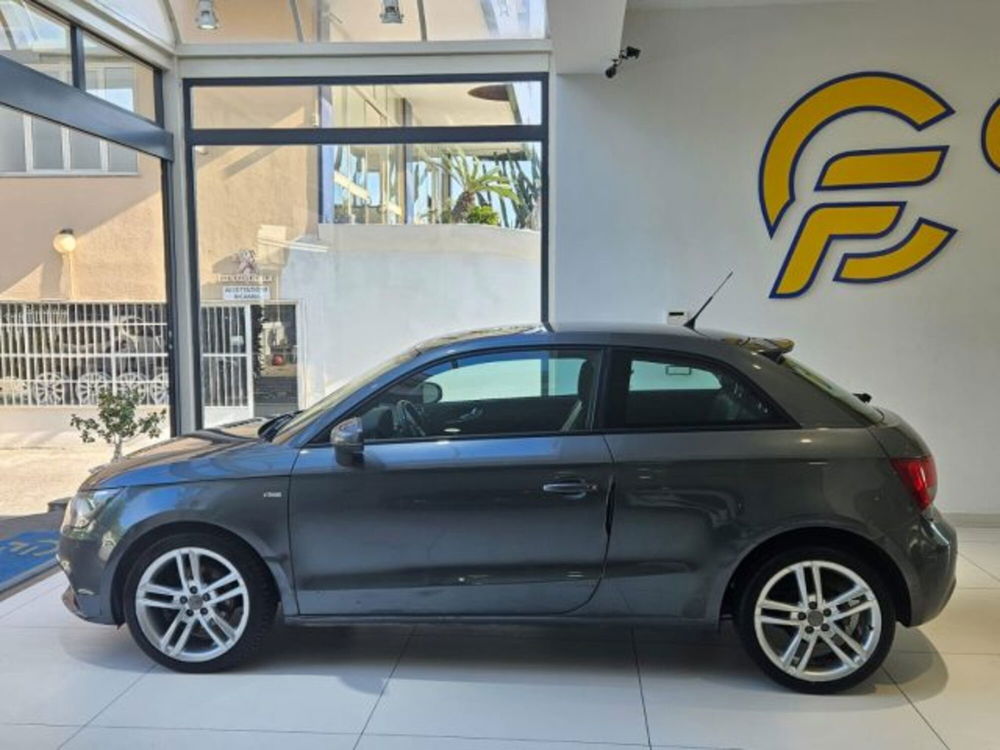 Audi A1 1.6 TDI 105 CV Ambition del 2011 usata a Somma Vesuviana (3)