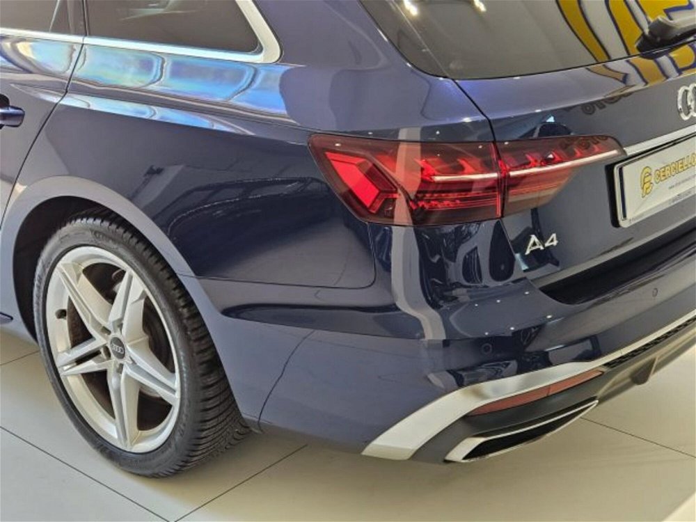 Audi A4 Avant 35 TDI/163 CV S tronic S line edition  del 2022 usata a Somma Vesuviana (5)