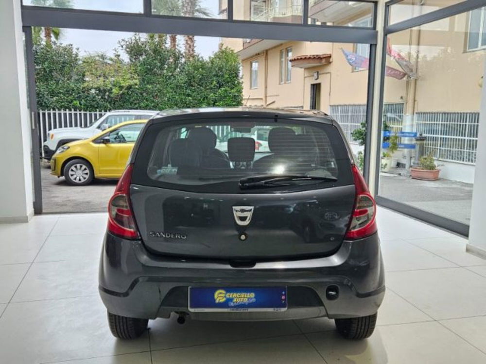 Dacia Sandero usata a Napoli (6)