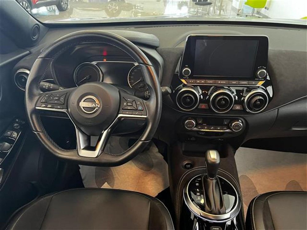 Nissan Juke 1.6 hev N-Connecta del 2022 usata a Brindisi (5)
