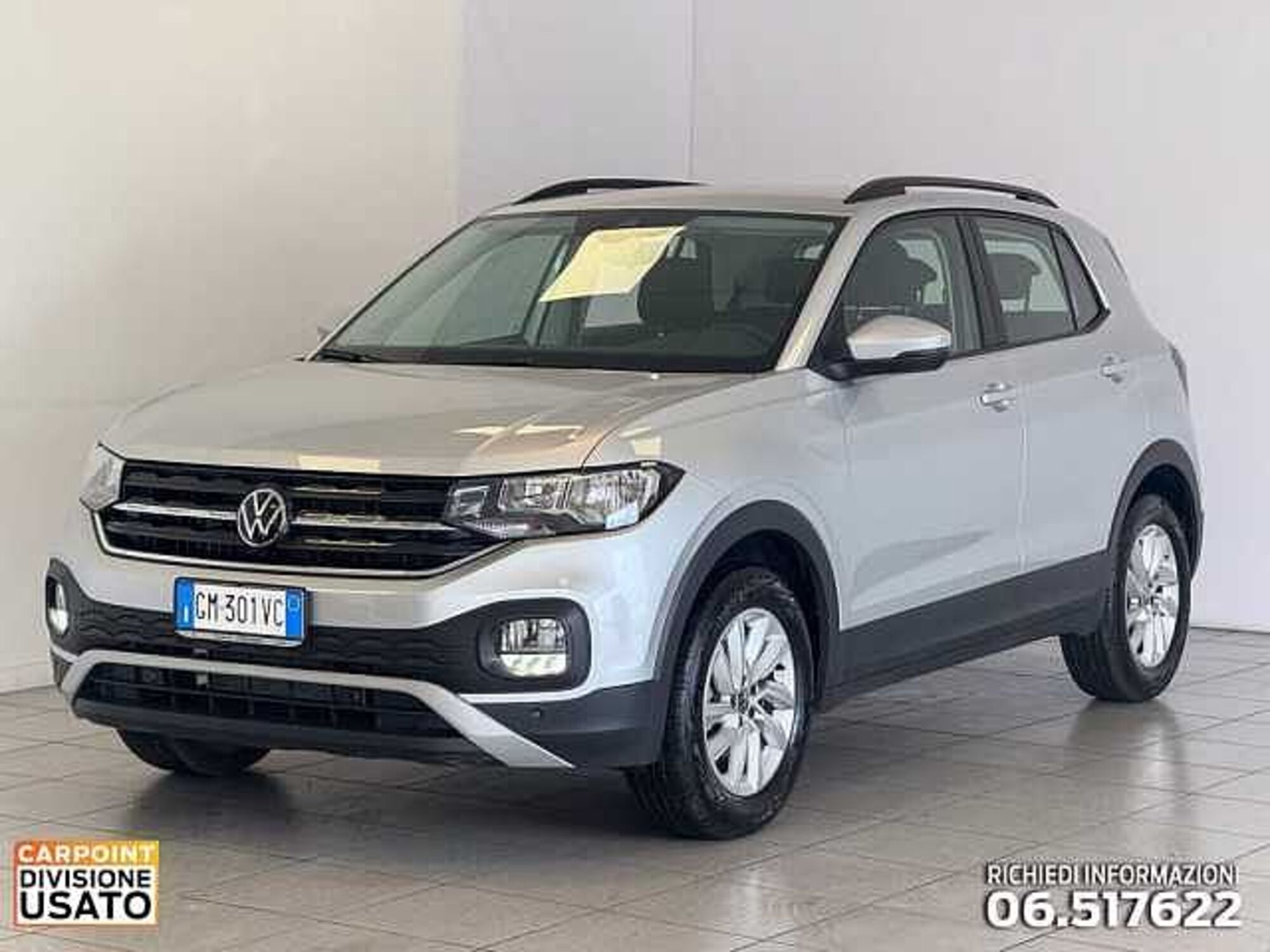 Volkswagen T-Cross 1.0 tsi Life 95cv del 2023 usata a Roma