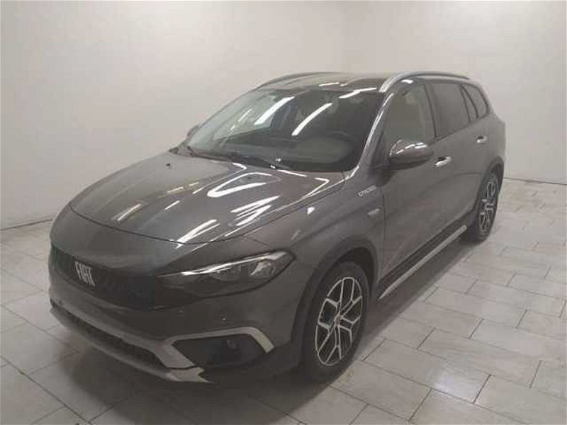 Fiat Tipo Station Wagon Tipo SW 1.6 mjt Cross s&s 130cv nuova a Cuneo