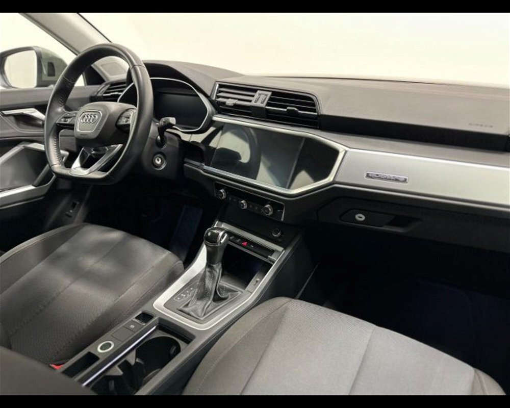 Audi Q3 40 2.0 tdi Business Advanced quattro 193cv s-tronic del 2019 usata a Conegliano (4)