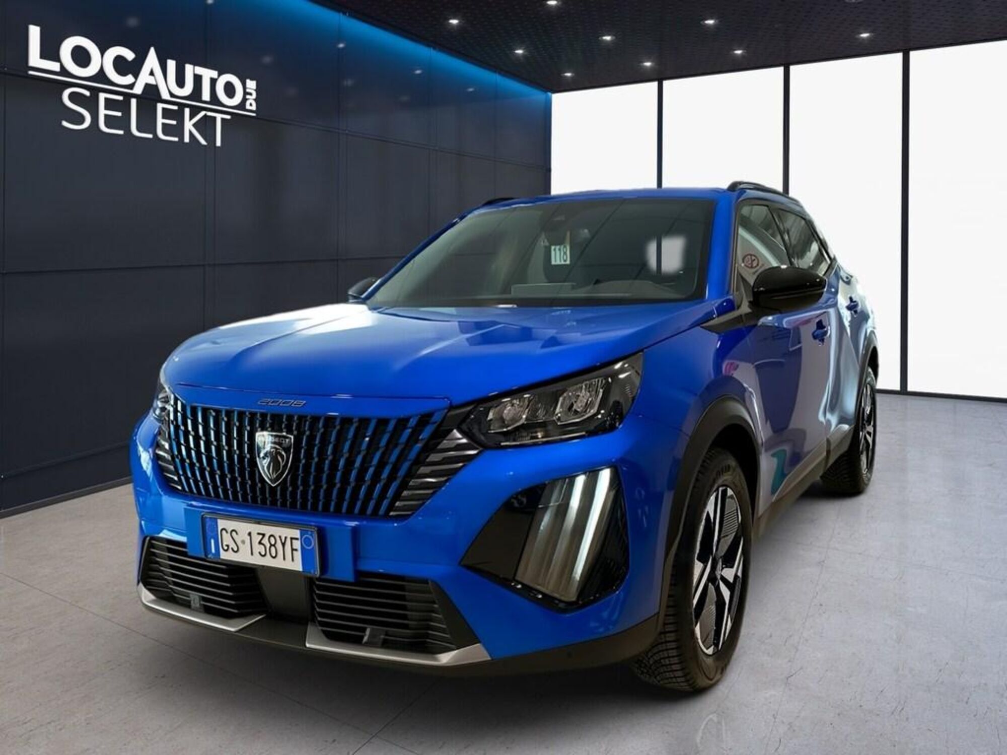 Peugeot 2008 1.2 puretech Allure s&amp;s 130cv eat8 nuova a Torino