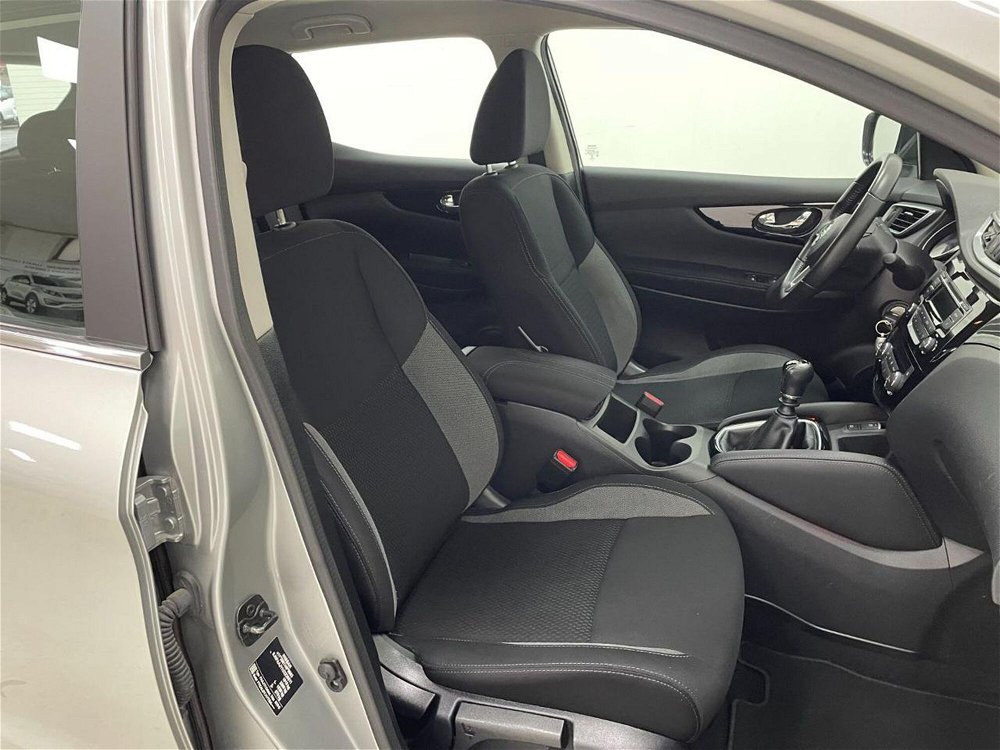 Nissan Qashqai 1.5 dCi Acenta  del 2018 usata a Lurate Caccivio (3)