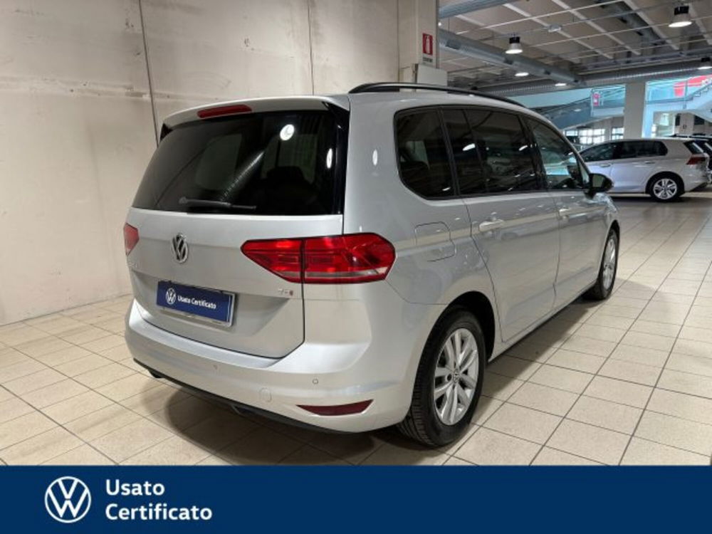 Volkswagen Touran 1.6 TDI DSG Comfortline BlueMotion Technology del 2016 usata a Arzignano (4)