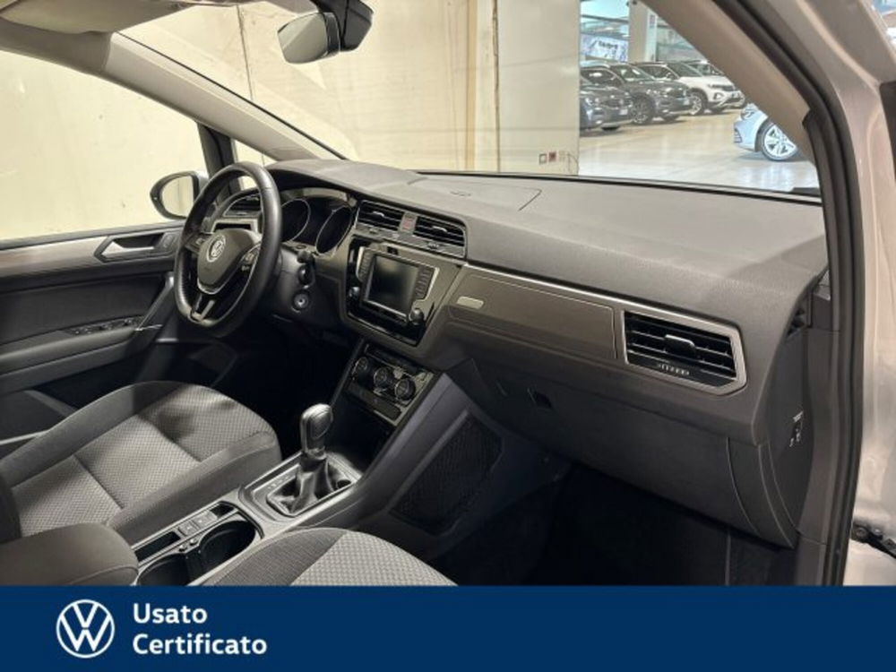 Volkswagen Touran usata a Vicenza (6)