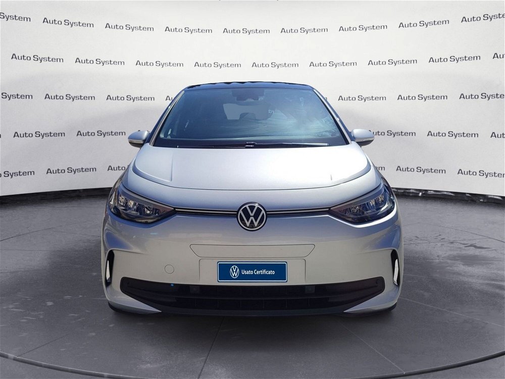 Volkswagen ID.3 Pro Performance  del 2023 usata a Palermo (2)