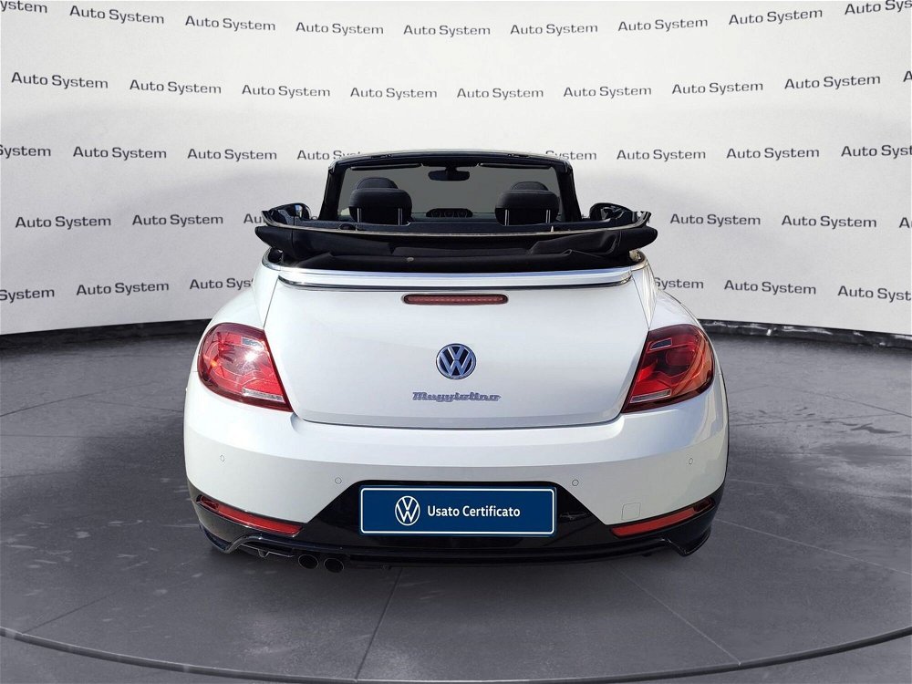 Volkswagen Maggiolino Cabrio 2.0 TDI 150 CV Sport BlueMotion Technology del 2019 usata a Palermo (5)