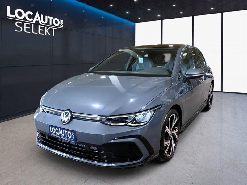Volkswagen Golf 1.5 eTSI 150 CV EVO ACT DSG R-Line nuova a Torino