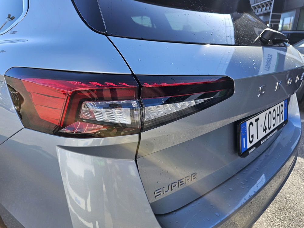 Skoda Superb usata a Livorno (11)