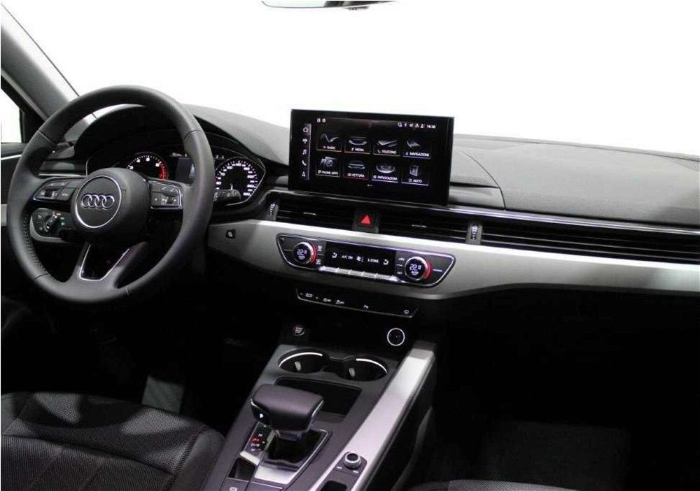 Audi A4 Avant 40 g-tron S tronic Business Advanced  del 2020 usata a Triggiano (4)