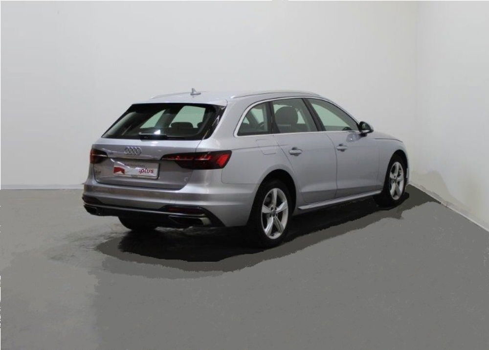 Audi A4 Avant 40 g-tron S tronic Business Advanced  del 2020 usata a Triggiano (2)