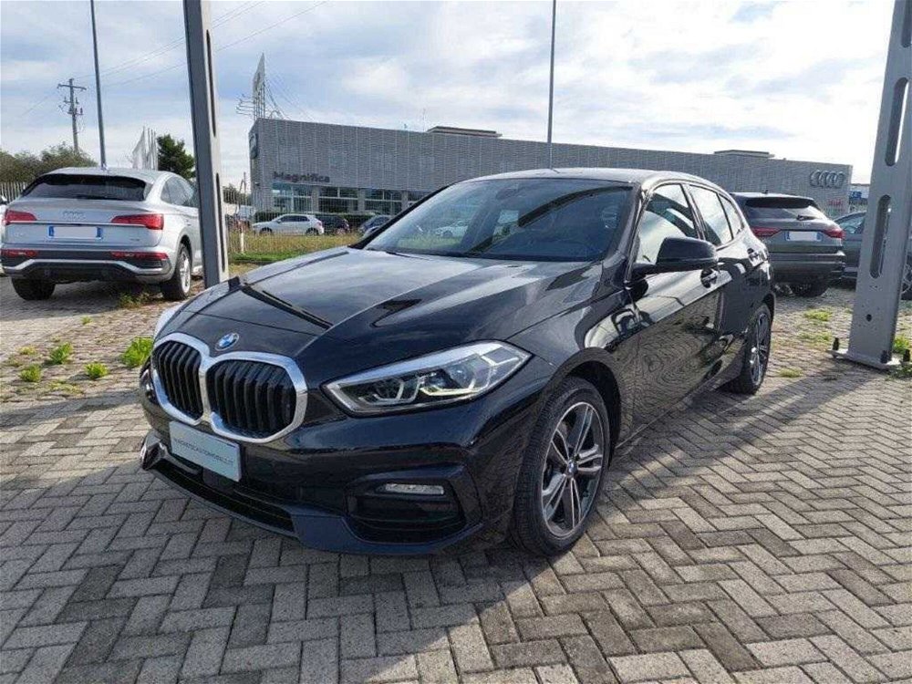 BMW Serie 1 (2019-->>) del 2021 usata a Triggiano