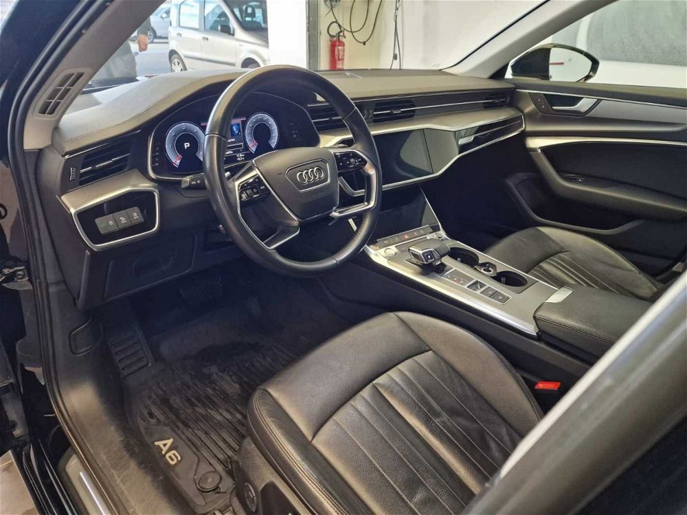 Audi A6 Avant 50 3.0 TDI quattro tiptronic Business Design  del 2019 usata a Triggiano (4)