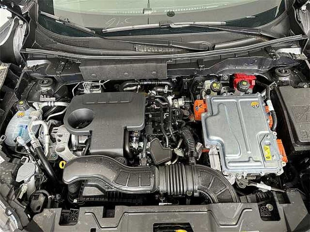 Nissan Juke 1.6 hev N-Connecta nuova a Rende (5)