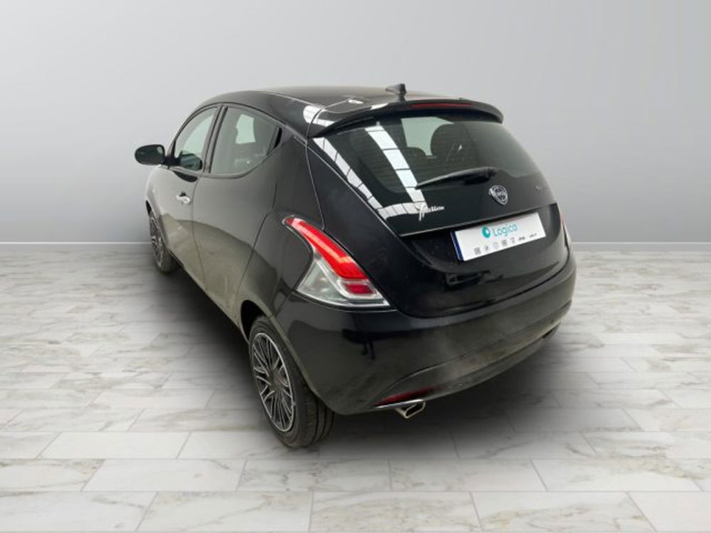 Lancia Ypsilon usata a Biella (4)