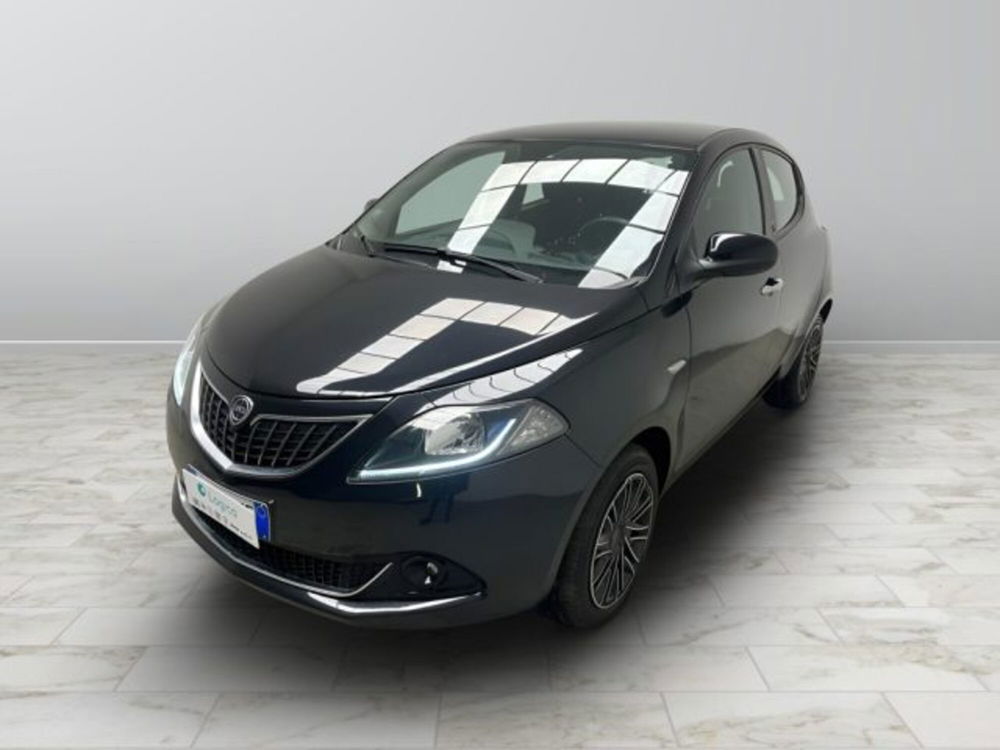 Lancia Ypsilon usata a Biella (6)