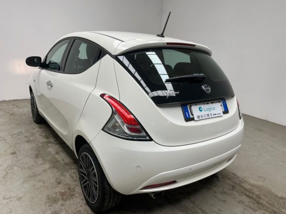 Lancia Ypsilon usata a Biella (4)