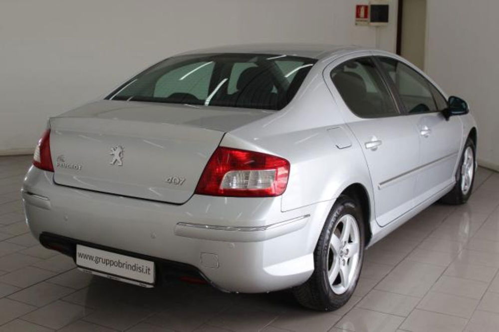 Peugeot 407 1.6 HDi Navteq on Board del 2010 usata a Potenza (4)