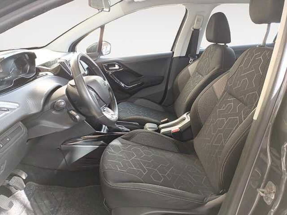 Peugeot 2008 usata a Lecco (10)