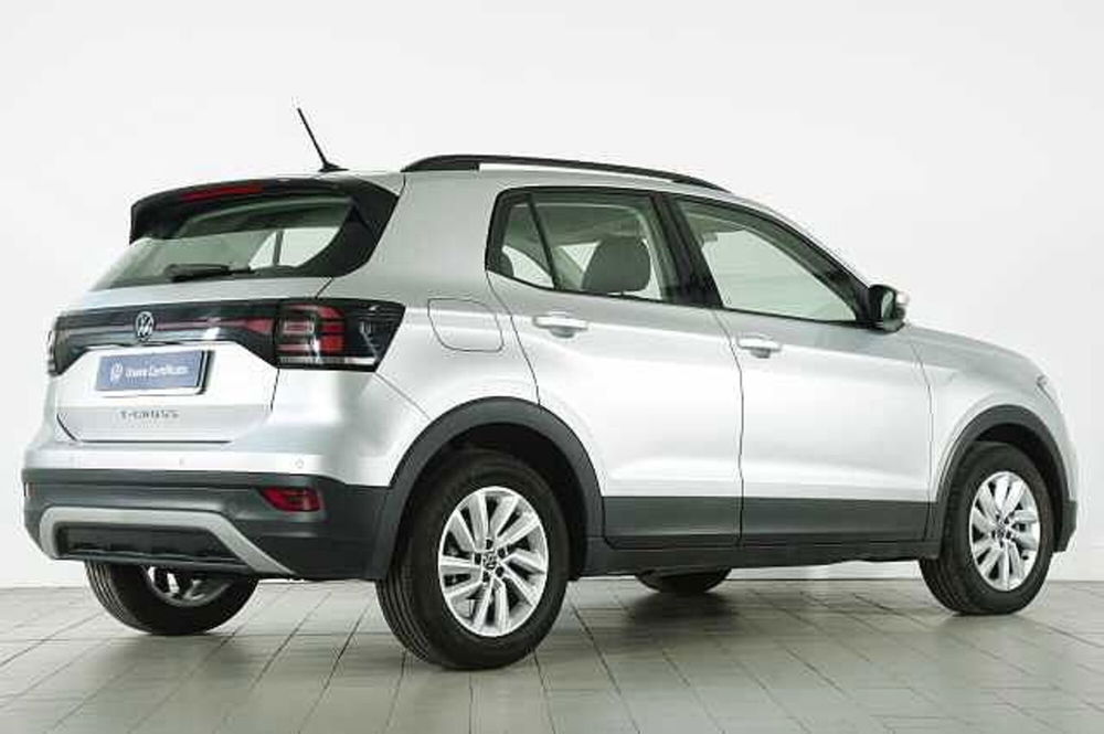 Volkswagen T-Cross 1.0 tsi Edition 95cv del 2023 usata a Barni (4)