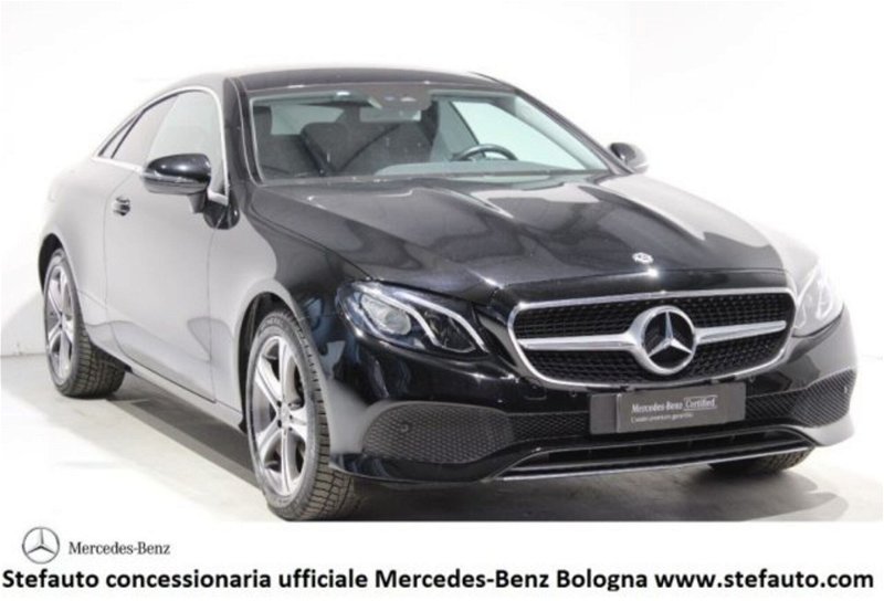 Mercedes-Benz Classe E Coupé 220 d 4Matic Business Sport  del 2020 usata a Castel Maggiore