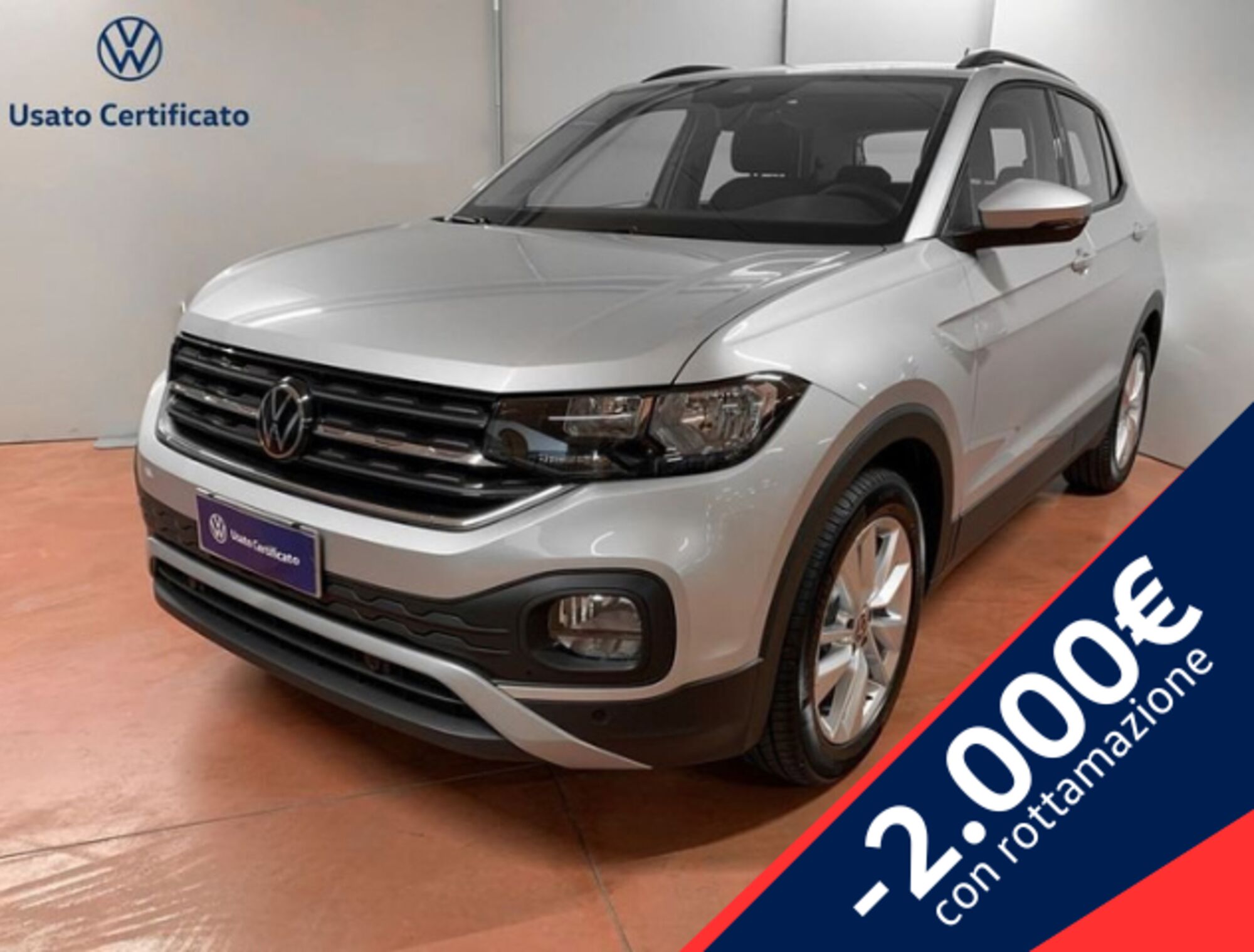 Volkswagen T-Cross 1.0 TSI 110 CV Style nuova a Padova