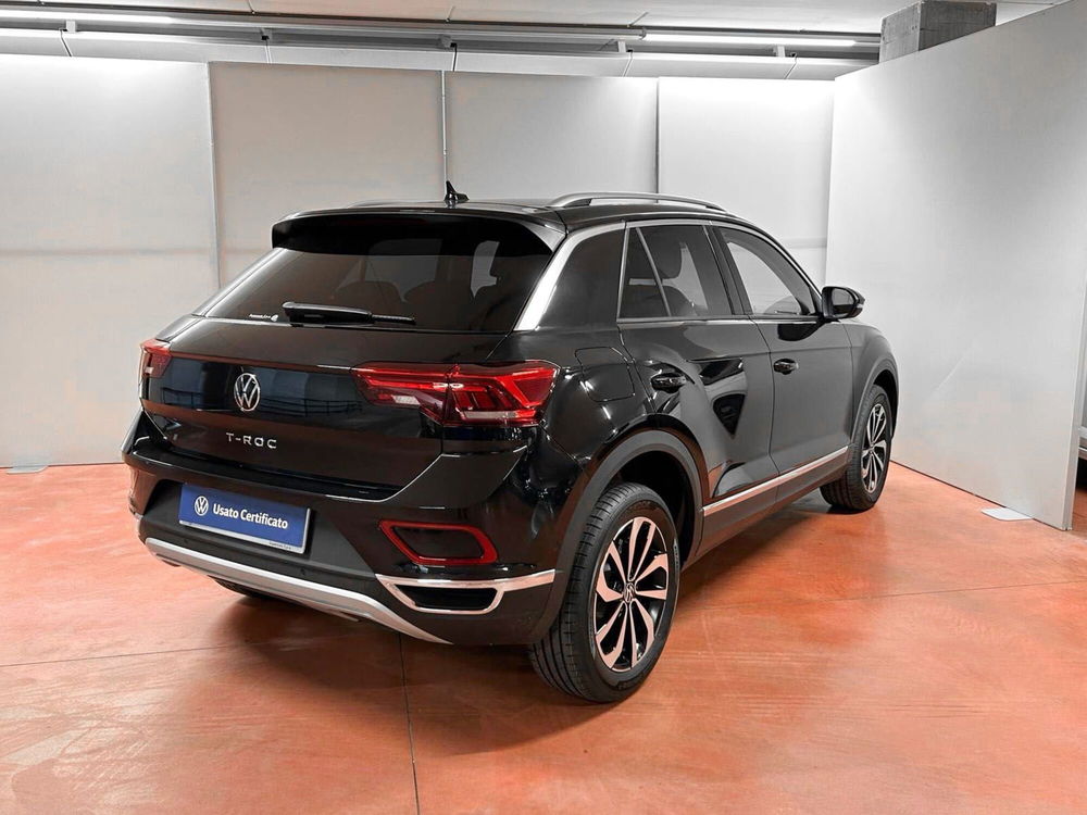 Volkswagen T-Roc nuova a Padova (6)