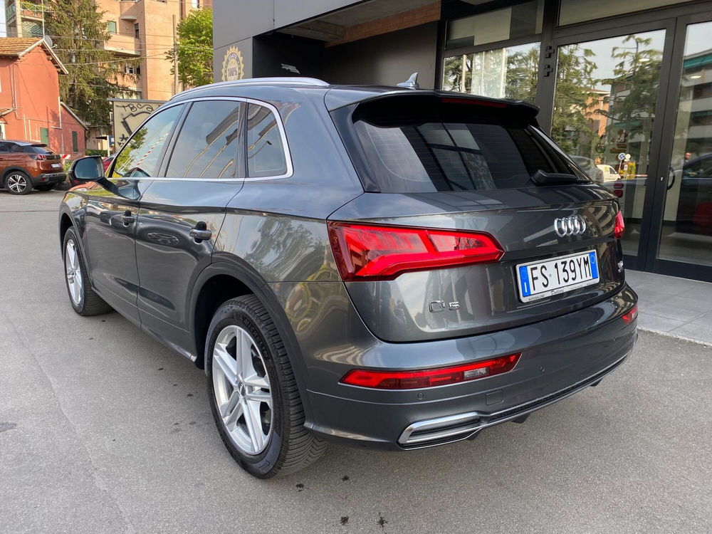 Audi Q5 2.0 TDI 190 CV quattro S tronic S line plus del 2019 usata a Reggio nell'Emilia (4)