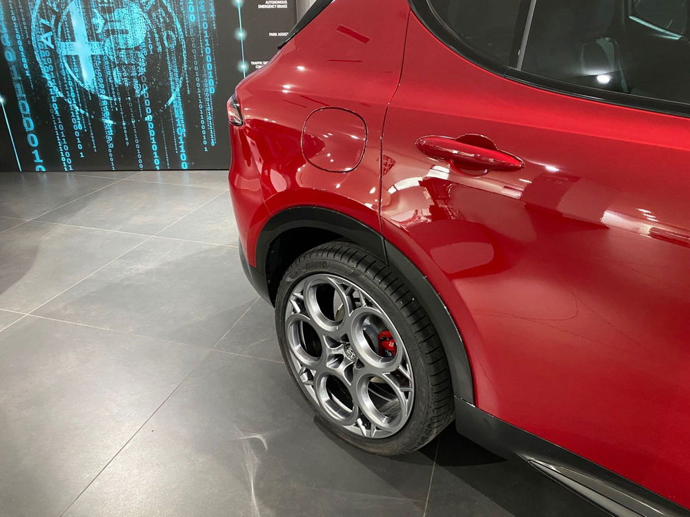 Alfa Romeo Tonale nuova a Reggio Emilia (9)