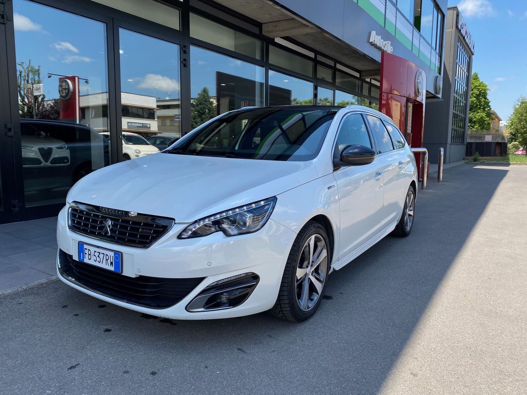 Peugeot 308 SW BlueHDi 150 S&amp;S EAT6 GT Line  del 2015 usata a Reggio nell&#039;Emilia